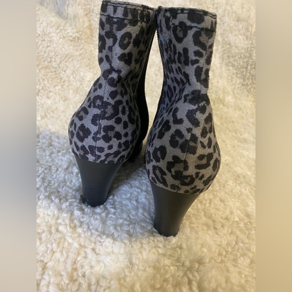 NEW Jana Sz 7 Boots w/ Animal Print Sz 7 - Picture 5 of 6